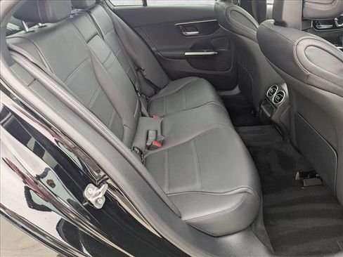 Used 2025 Mercedes-Benz C 300 Sedan image 20