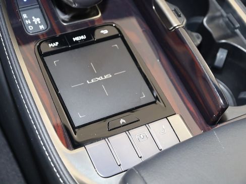 Used 2019 Lexus LS 500 AWD w/ Interior Upgrade Package image 33