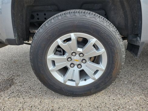 Used 2022 Chevrolet Colorado LT w/ LT Convenience Package image 5