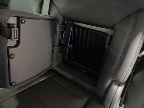New 2025 Chevrolet Silverado 1500 LTZ w/ LTZ Premium Package AWD/4WD image 36