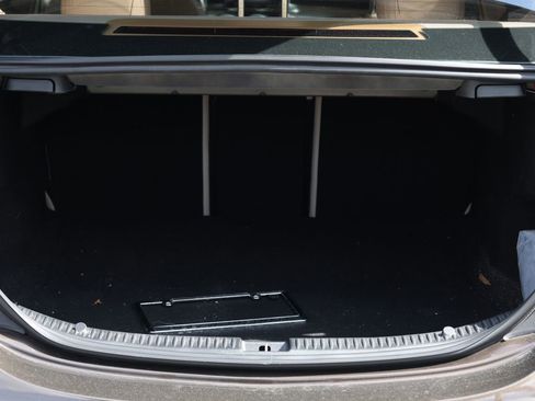 Used 2015 Mercedes-Benz C 300 Sedan image 8