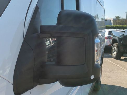 New 2026 RAM ProMaster 2500 w/ Convenience Group FWD image 12