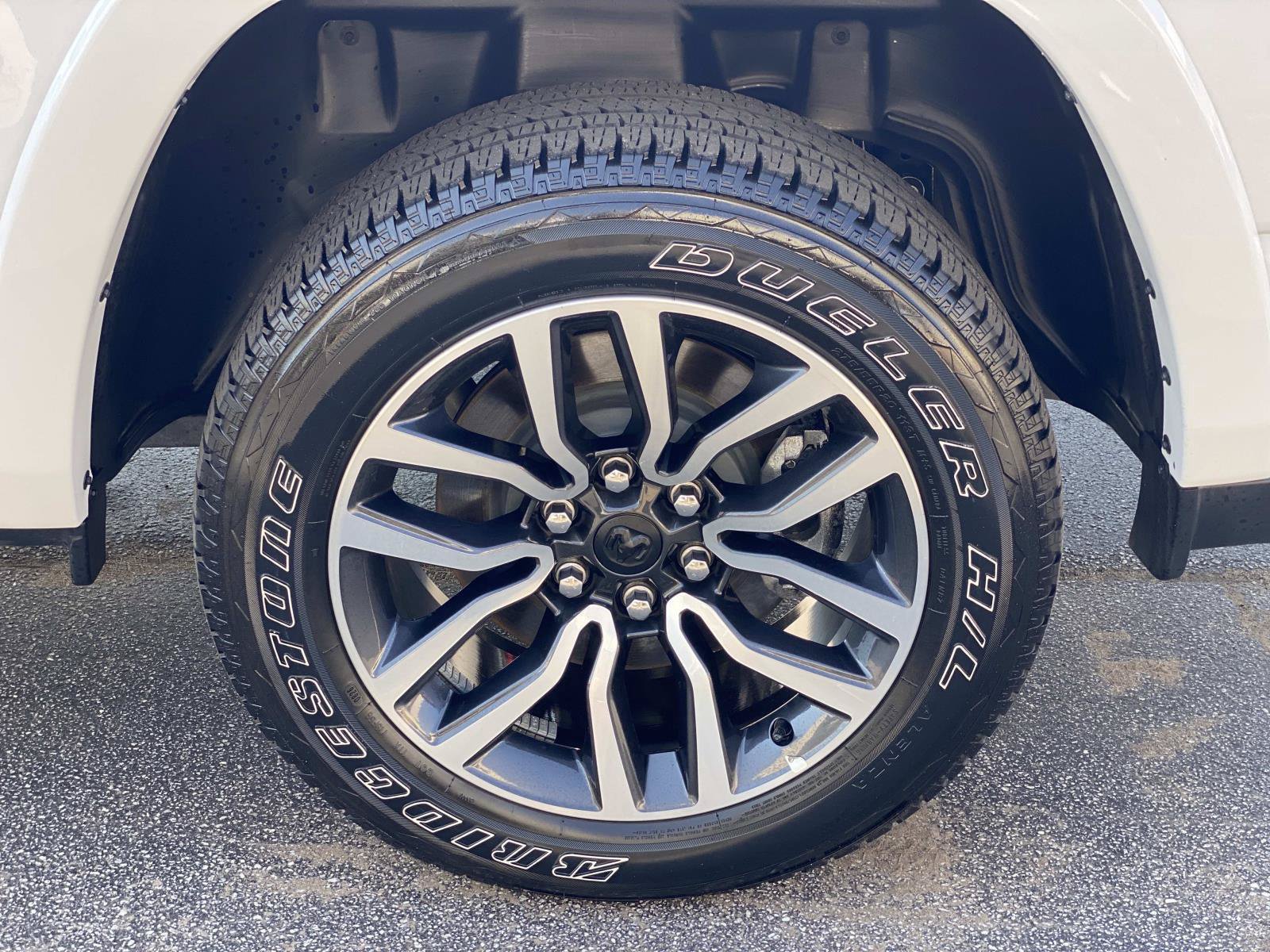 Used 2026 RAM 1500 Limited AWD/4WD image 16