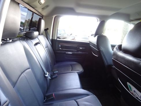 Used 2019 RAM 1500 Laramie w/ Convenience Group RWD image 23