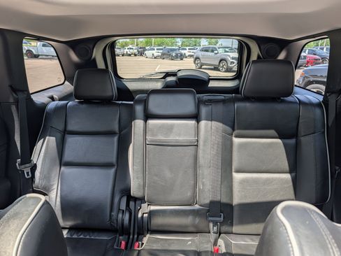 Used 2012 Jeep Grand Cherokee Overland AWD/4WD image 13