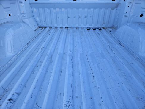 Used 2024 GMC Sierra 1500 SLT image 34