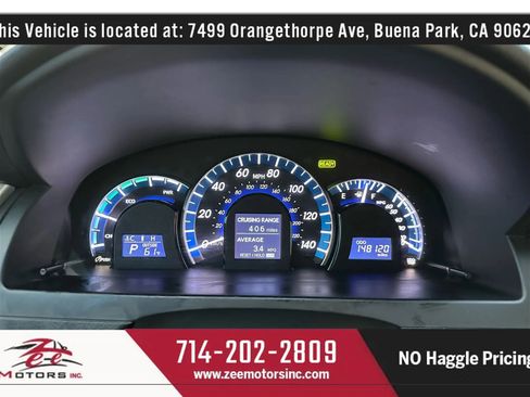 Used 2014 Toyota Camry XLE w/ Convenience Package image 23