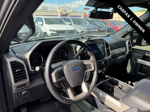 Used 2022 Ford F250 Lariat w/ Lariat Value Package AWD/4WD image 11