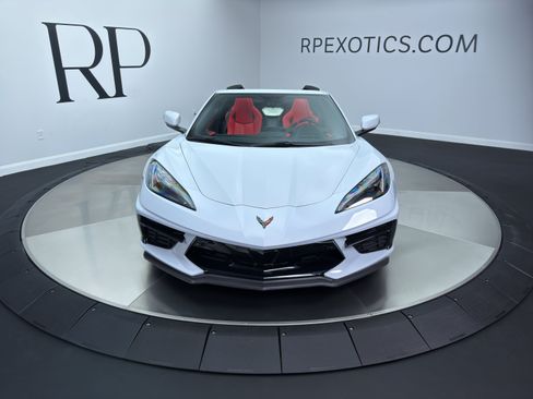 Used 2022 Chevrolet Corvette Stingray Preferred Conv w/ Z51 Performance Package RWD image 8