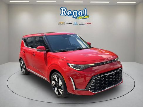 Certified 2025 Kia Soul GT-Line w/ GT-Line Technology Package FWD image 1
