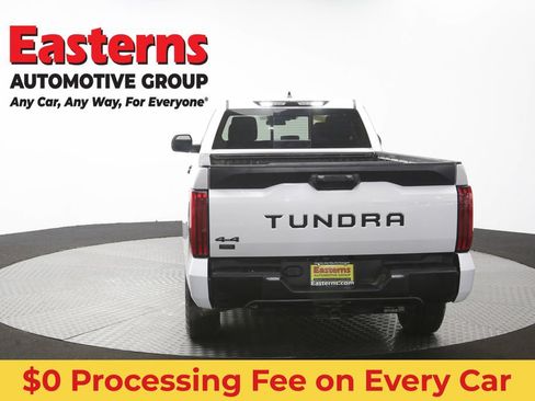 Used 2022 Toyota Tundra SR AWD/4WD image 38