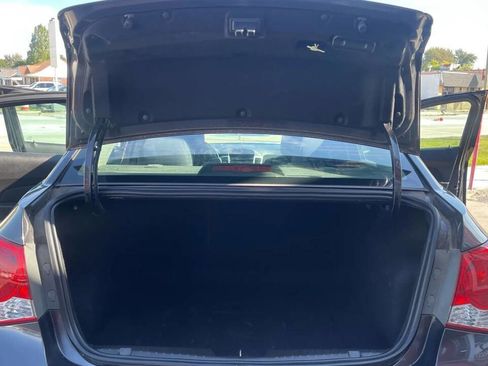 Used 2016 Chevrolet Cruze LT image 23