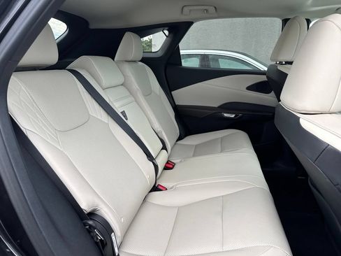 Used 2024 Lexus RX 350 FWD w/ Technology Package image 7