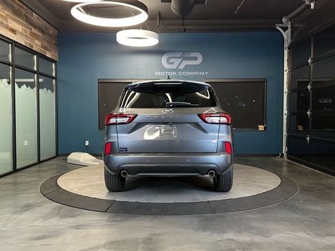 Used 2024 Ford Escape ST-Line w/ Tech Pack #1 AWD/4WD image 4