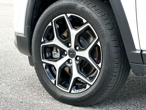 Used 2025 Jeep Compass Limited AWD/4WD image 11