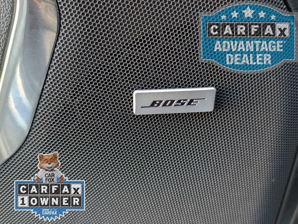 Used 2024 Chevrolet Suburban High Country AWD/4WD image 20