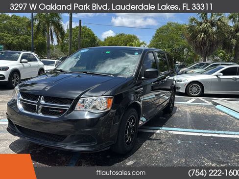 Used 2016 Dodge Grand Caravan SE w/ Quick Order Package 29E SE image 6
