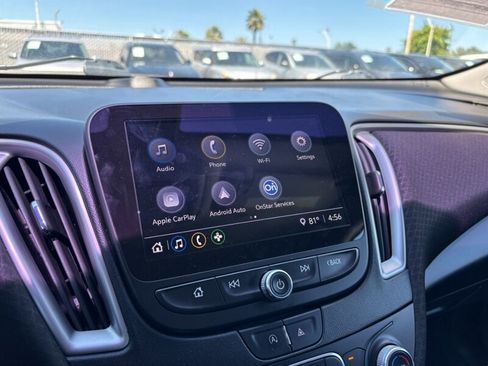 Used 2021 Chevrolet Malibu LS FWD image 18