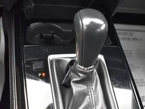 Used 2025 MAZDA CX-30 AWD 2.5 S w/ Select Sport Pkg image 34