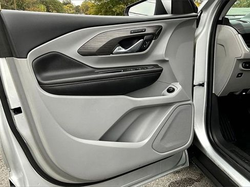 Used 2019 GMC Terrain SLT w/ Preferred Package image 17