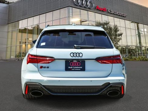 Used 2022 Audi RS 6 w/ Carbon Optic Package AWD/4WD image 3
