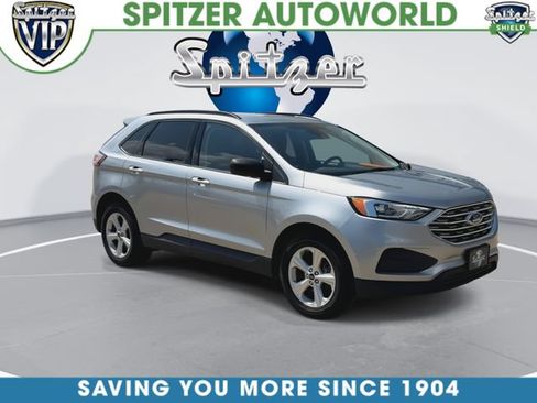 Used 2020 Ford Edge SE FWD image 3