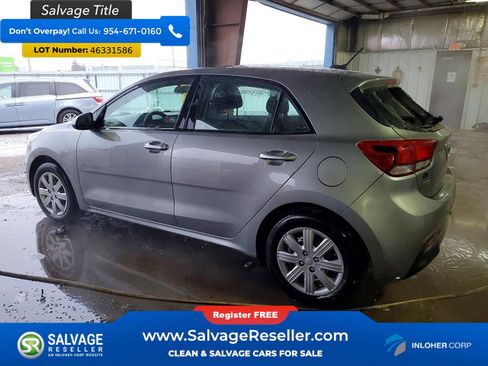 Used 2021 Kia Rio S image 3