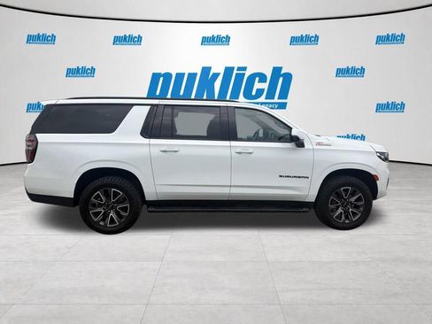 Certified 2023 Chevrolet Suburban Z71 w/ Luxury Package AWD/4WD image 4