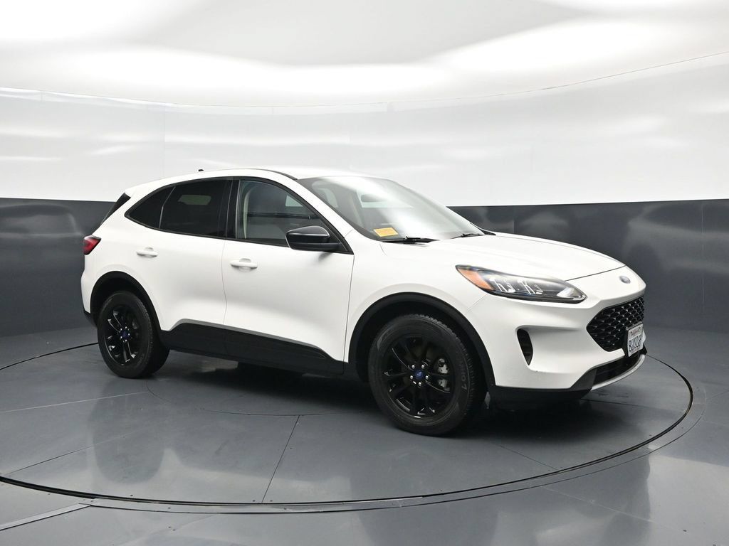 Used 2020 Ford Escape SE Sport FWD image 58