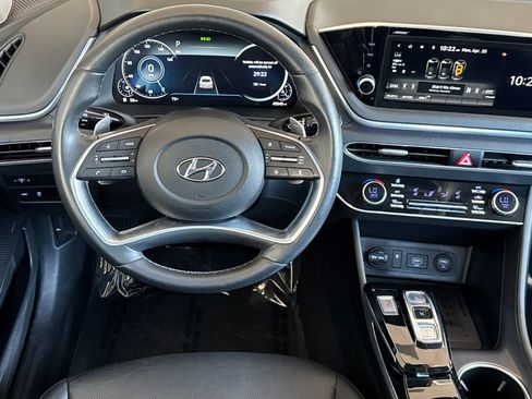 Used 2022 Hyundai Sonata Limited w/ Cargo Package FWD image 17