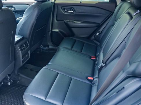 Used 2023 Nissan Rogue SL w/ SL Premium Package FWD image 26