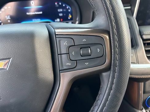 Used 2024 Chevrolet Suburban High Country w/ Premium Package AWD/4WD image 26