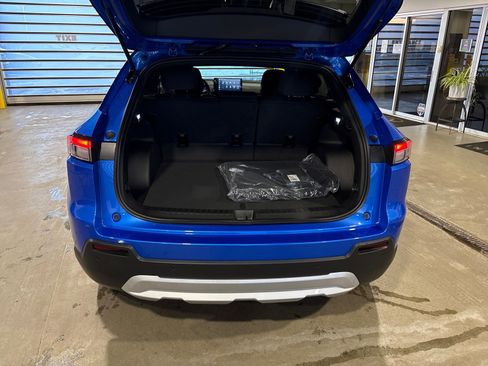 Used 2025 Honda Prologue EX image 23