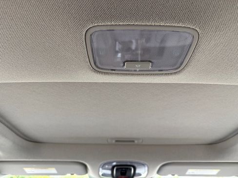 Used 2025 Hyundai Elantra Limited FWD image 27