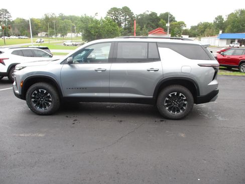 New 2026 Chevrolet Traverse Z71 w/ Driver Confidence Package image 5