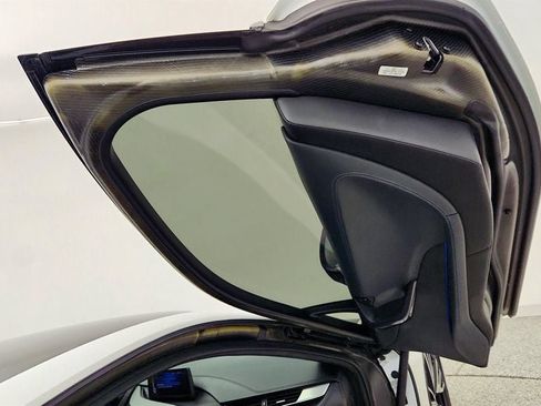 Used 2015 BMW i8 AWD/4WD image 28