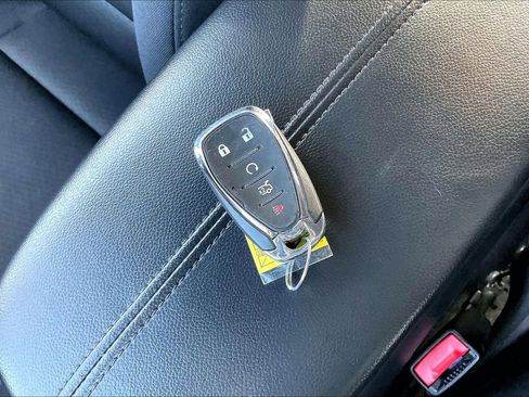 Certified 2022 Chevrolet Malibu LT image 9