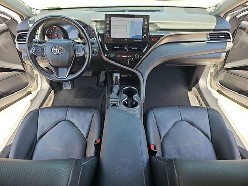 Used 2023 Toyota Camry XSE image 9