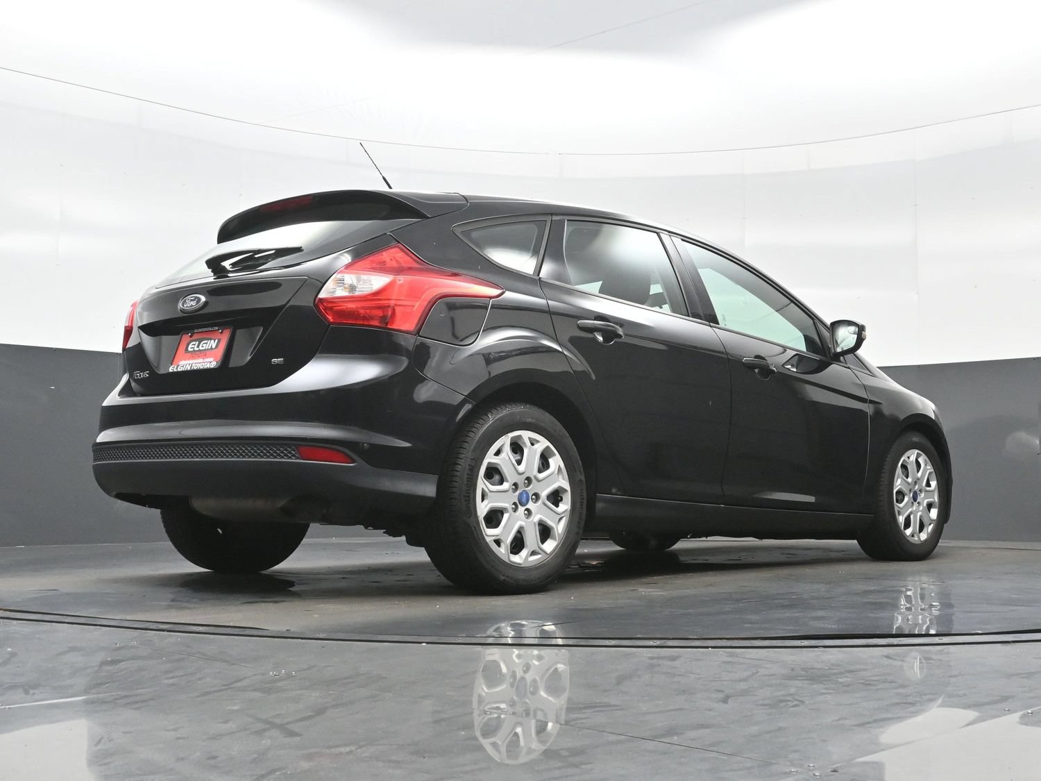 Used 2012 Ford Focus SE FWD image 30