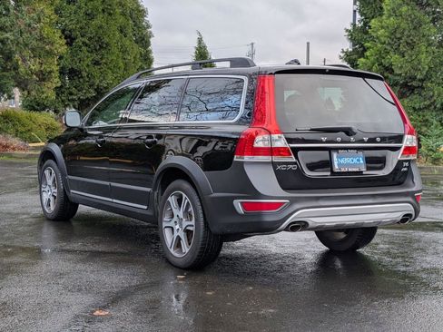 Used 2015 Volvo XC70 T6 image 5