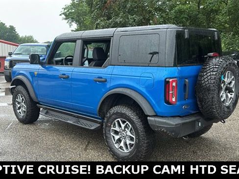 New 2025 Ford Bronco Badlands image 4