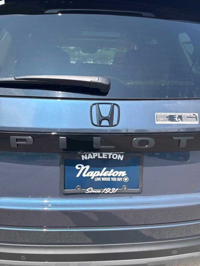 New 2026 Honda Pilot Elite image 18