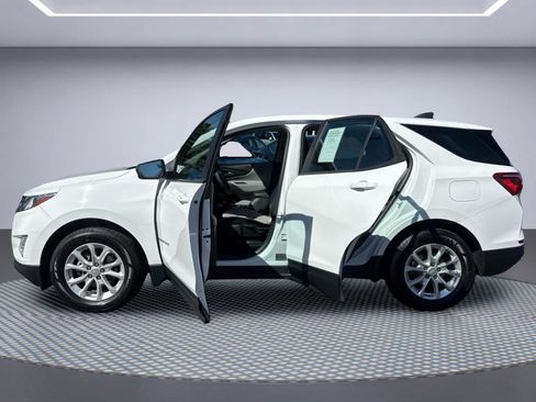 Used 2020 Chevrolet Equinox LS FWD image 11