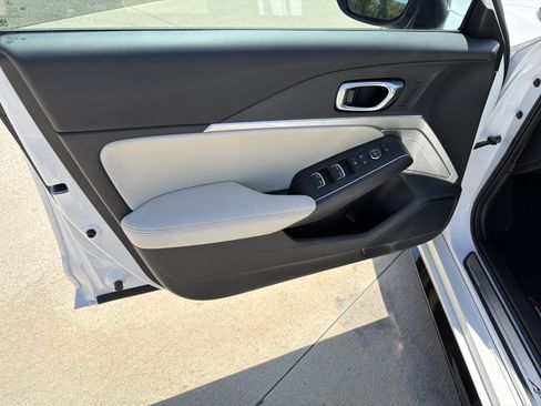 Used 2026 Acura Integra A-Spec image 14