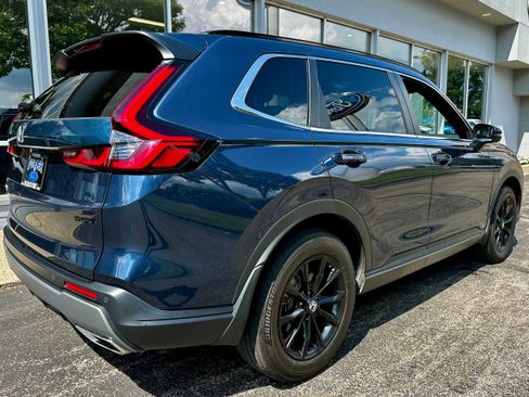 Used 2025 Honda CR-V Sport-L image 4