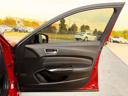 Used 2018 Acura TLX V6 w/ Technology Package image 24