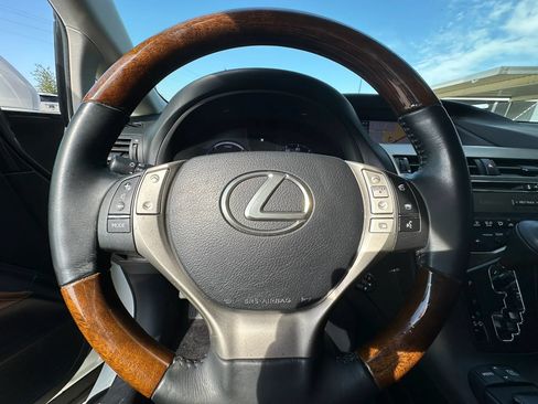 Used 2013 Lexus RX 450h AWD w/ Navigation Pkg image 17