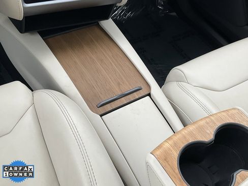 Used 2018 Tesla Model X 100D image 50