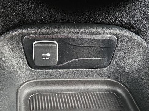 New 2026 Chrysler Pacifica Select w/ S Appearance Package FWD image 19