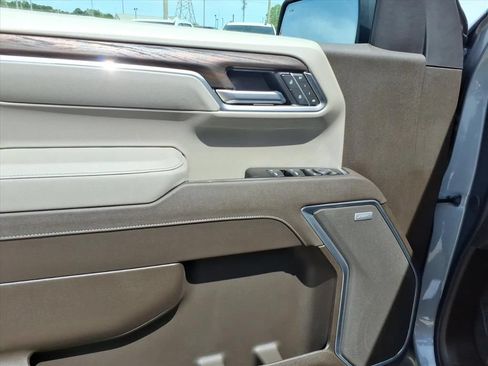 New 2026 GMC Sierra 1500 SLT w/ SLT Premium Plus Package AWD/4WD image 14